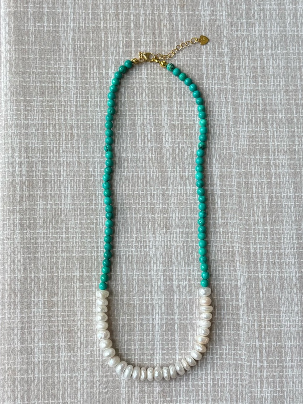 NWOT Tuckernuck Turquoise and Pearl Necklace - Picture 3 of 6